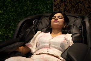 Read more about the article THE DAYS WITH A MASSAGE CHAIR IN THE HOUSE